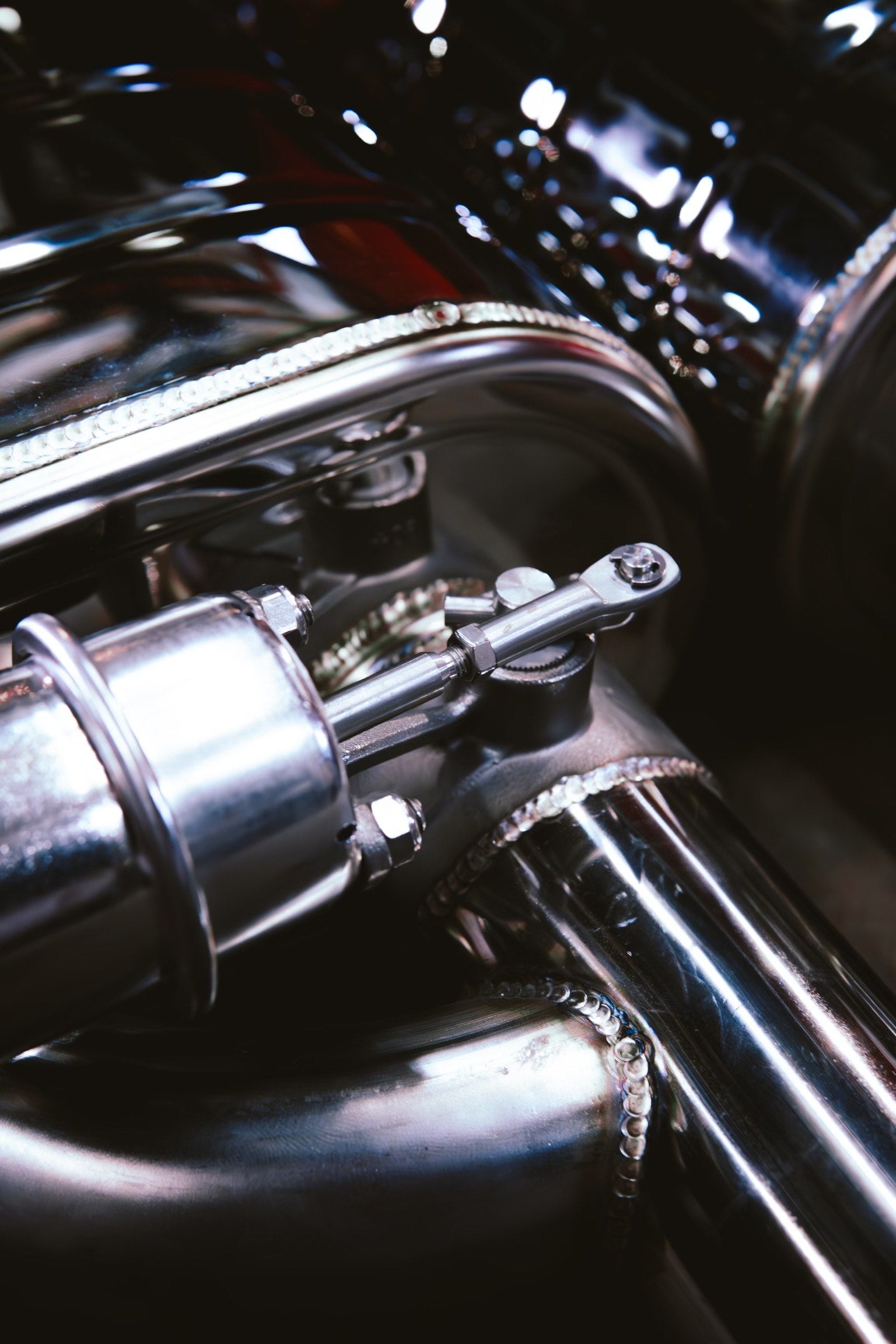 Valved Exhaust Systems