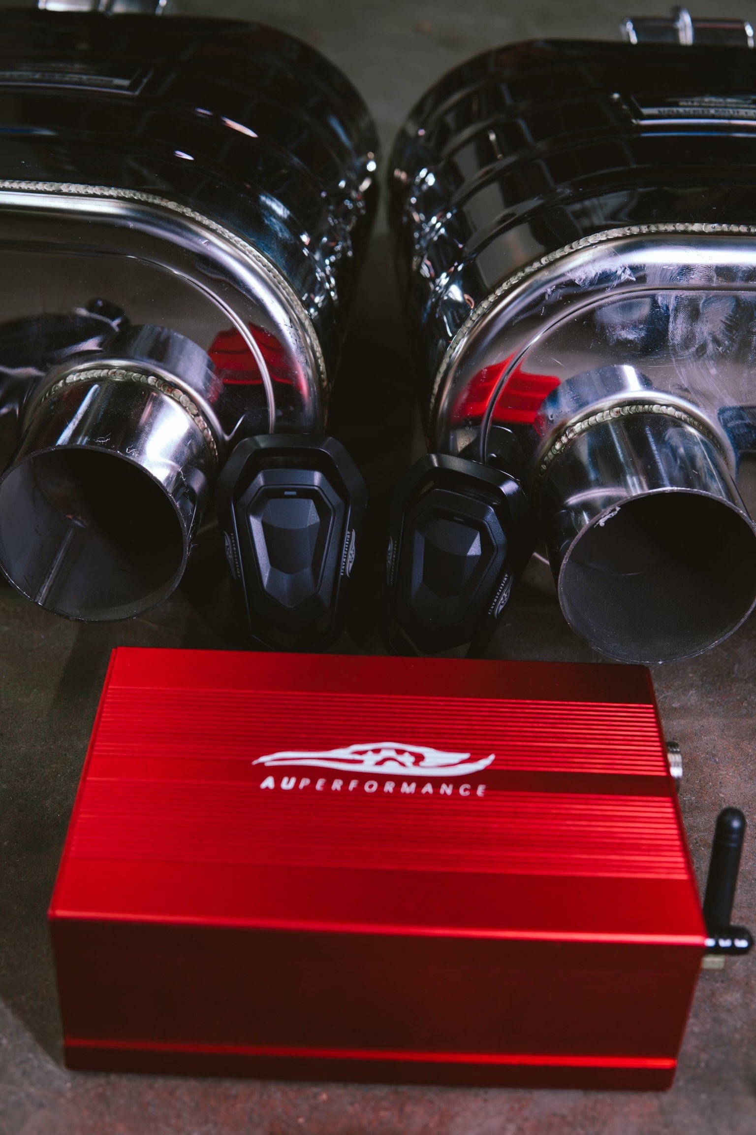 Valved Exhaust Systems